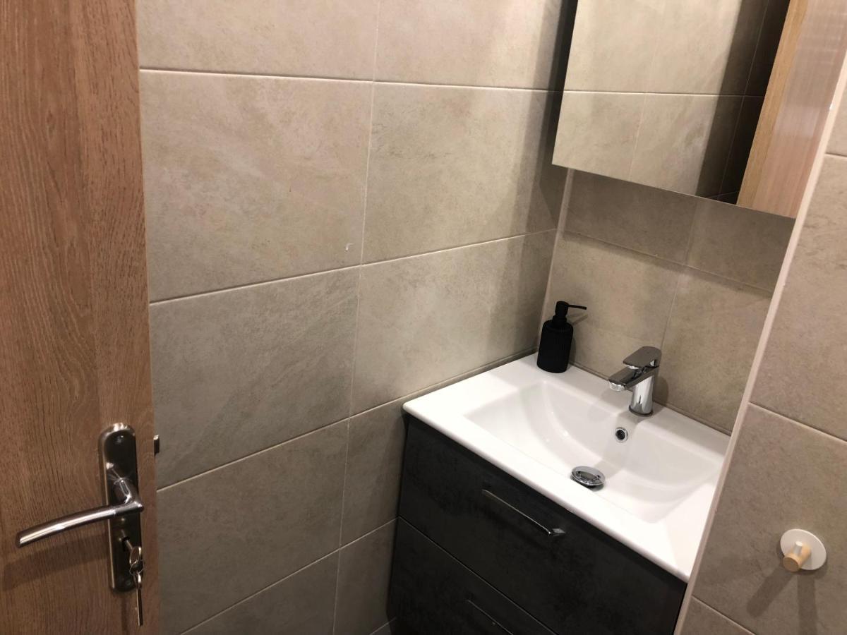 Royal Red Suite No 1, Piraeus Port المظهر الخارجي الصورة