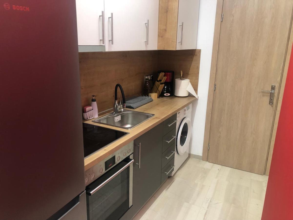 Royal Red Suite No 1, Piraeus Port المظهر الخارجي الصورة